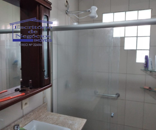 Imagem Casa com 2 Quartos à Venda, 117 m² em Cavalhada - Porto Alegre
