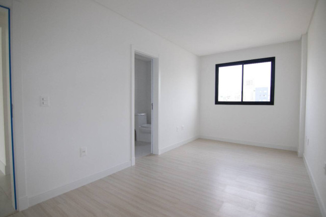 Imagem Apartamento à Venda, 162 m² em Meia Praia - Itapema Imagem Apartamento à Venda, 162 m² em Meia Praia - Itapema