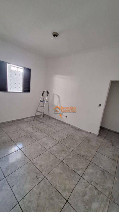 Imagem Sobrado com 8 Quartos à Venda, 125 m² em Jardim Presidente Dutra - Guarulhos Imagem Sobrado com 8 Quartos à Venda, 125 m² em Jardim Presidente Dutra - Guarulhos