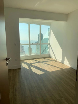 Imagem Apartamento com 4 Quartos à Venda, 184 m² em Barra Sul - Balneário Camboriú Imagem Apartamento com 4 Quartos à Venda, 184 m² em Barra Sul - Balneário Camboriú