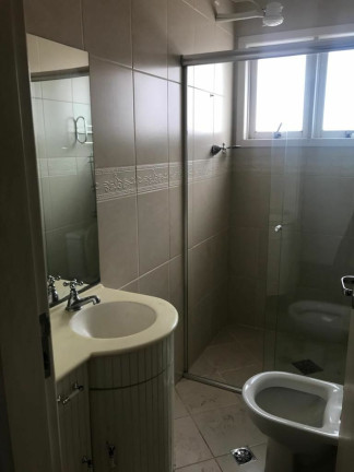 Imagem Sobrado com 5 Quartos à Venda, 220 m² em Vila Curuçá - Santo André