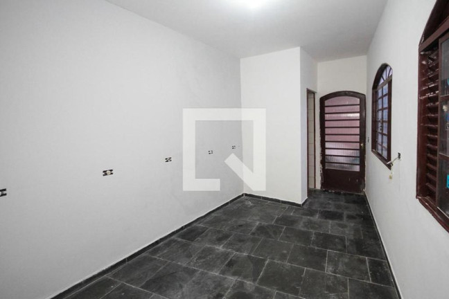 Imagem Sobrado com 3 Quartos à Venda, 200 m² em Vila Tolstoi - São Paulo Imagem Sobrado com 3 Quartos à Venda, 200 m² em Vila Tolstoi - São Paulo