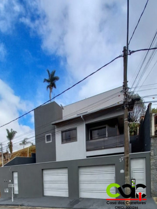 Casa com 6 Quartos à Venda, 272 m² em Santa ângela - Poços De Caldas