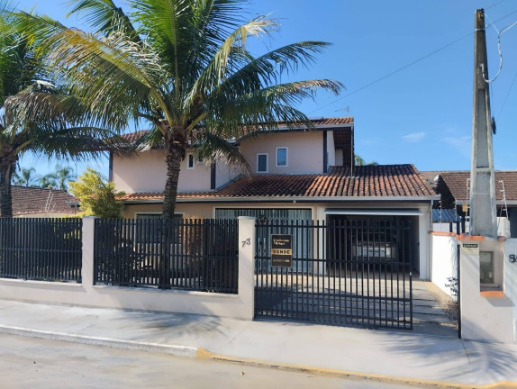 Imagem Casa com 4 Quartos à Venda, 382 m² em Costeira - Balneário Barra Do Sul Imagem Casa com 4 Quartos à Venda, 382 m² em Costeira - Balneário Barra Do Sul