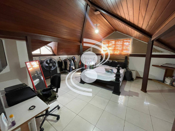 Imagem Casa com 4 Quartos à Venda, 250 m² em Barra Da Tijuca - Rio De Janeiro