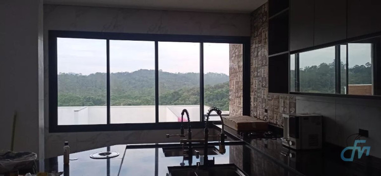 Imagem Sobrado com 3 Quartos à Venda, 216 m² em Cézar De Souza - Mogi Das Cruzes