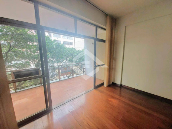 Imagem Apartamento com 3 Quartos à Venda, 150 m² em Copacabana - Rio De Janeiro Imagem Apartamento com 3 Quartos à Venda, 150 m² em Copacabana - Rio De Janeiro