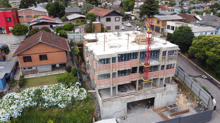 Imagem Apartamento com 2 Quartos à Venda, 71 m² em Floresta - Gramado