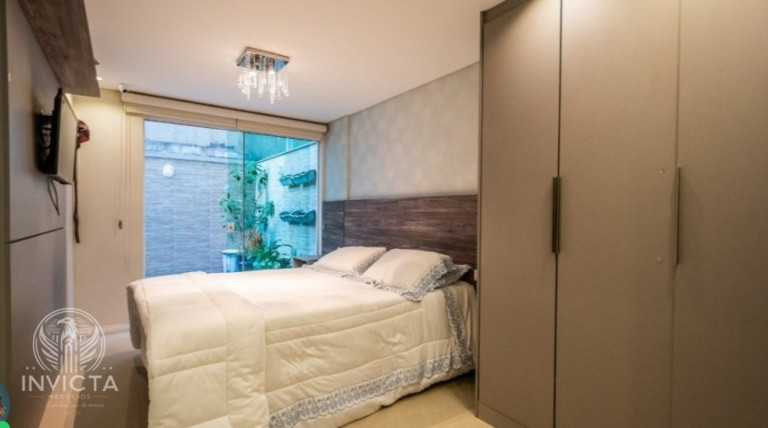Imagem Apartamento com 3 Quartos à Venda, 100 m² em Centro - Balneário Camboriú Imagem Apartamento com 3 Quartos à Venda, 100 m² em Centro - Balneário Camboriú