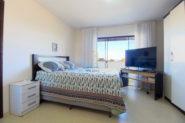 Imagem Sobrado com 3 Quartos à Venda, 280 m² em Guabirotuba - Curitiba