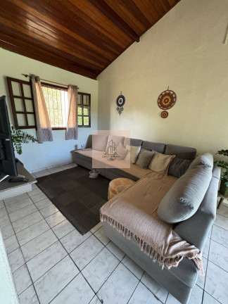 Imagem Chácara com 5 Quartos à Venda, 300 m² Imagem Chácara com 5 Quartos à Venda, 300 m²