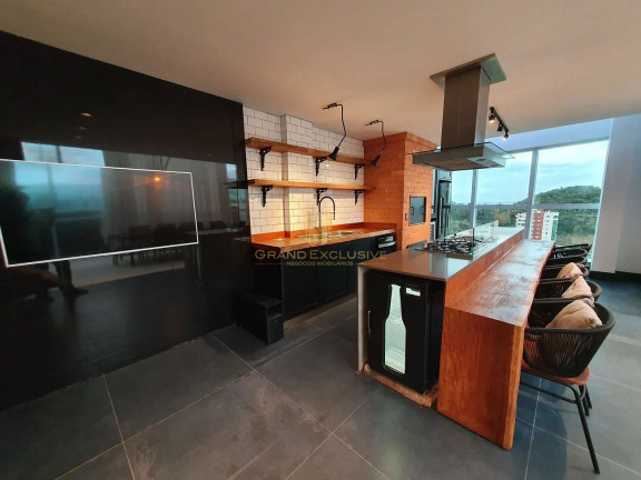 Imagem Cobertura com 3 Quartos à Venda, 268 m² em Pioneiros - Balneário Camboriú