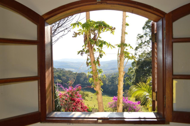 Imagem Chácara com 7 Quartos à Venda, 447 m² em Bom Retiro - Caldas Imagem Chácara com 7 Quartos à Venda, 447 m² em Bom Retiro - Caldas
