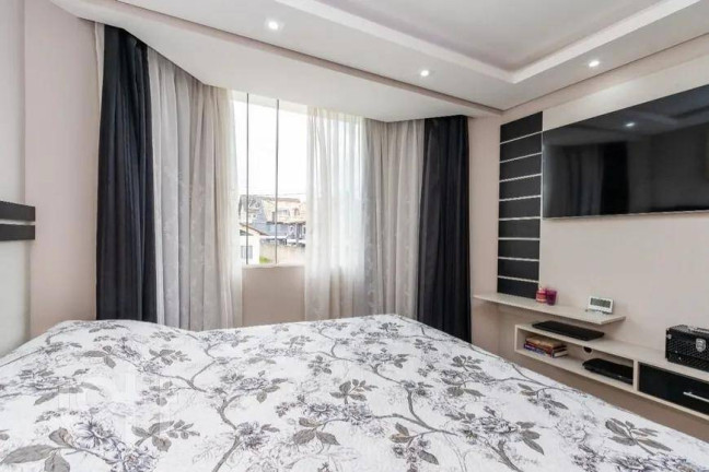 Imagem Sobrado com 3 Quartos à Venda, 180 m² em Boqueirão - Curitiba