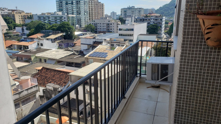 Imagem Imóvel com 4 Quartos à Venda, 305 m² em Jacarepaguá - Rio De Janeiro Imagem Imóvel com 4 Quartos à Venda, 305 m² em Jacarepaguá - Rio De Janeiro