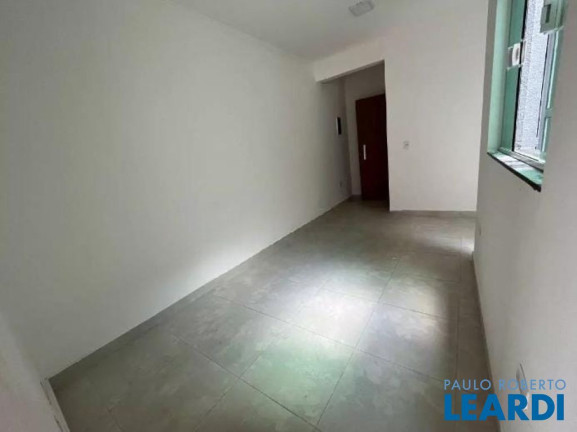 Imagem Apartamento com 2 Quartos à Venda, 40 m² em Vila Floresta - Santo André