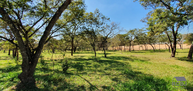 Terreno à Venda,  em Tropeiros - Esmeraldas