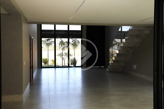 Imagem Casa com 4 Quartos à Venda, 300 m² em Portal Do Sol Green - Goiânia Imagem Casa com 4 Quartos à Venda, 300 m² em Portal Do Sol Green - Goiânia