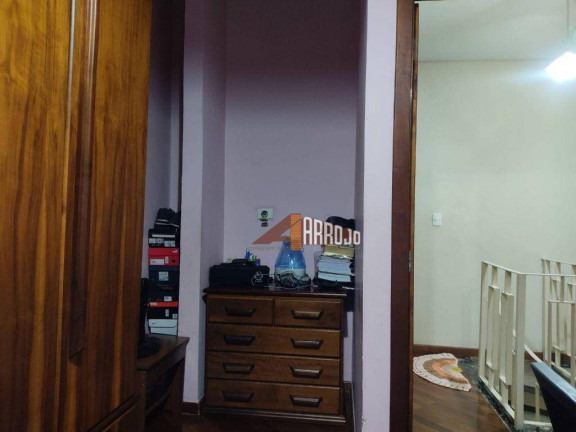 Imagem Sobrado com 4 Quartos à Venda, 242 m² em Vila Buenos Aires - São Paulo Imagem Sobrado com 4 Quartos à Venda, 242 m² em Vila Buenos Aires - São Paulo