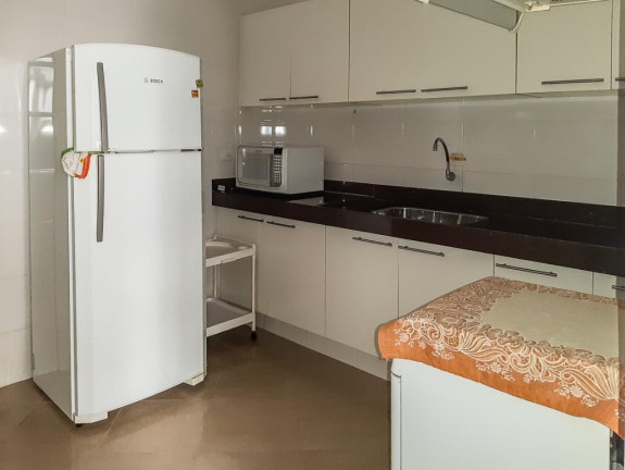 Imagem Apartamento com 3 Quartos para Temporada, 145 m² em Pitangueiras - Guarujá Imagem Apartamento com 3 Quartos para Temporada, 145 m² em Pitangueiras - Guarujá