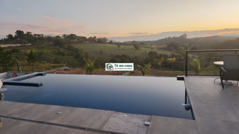 Imagem Casa com 3 Quartos à Venda, 205 m² em Loteamento Residencial Parque Lago Dourado - Jacareí Imagem Casa com 3 Quartos à Venda, 205 m² em Loteamento Residencial Parque Lago Dourado - Jacareí