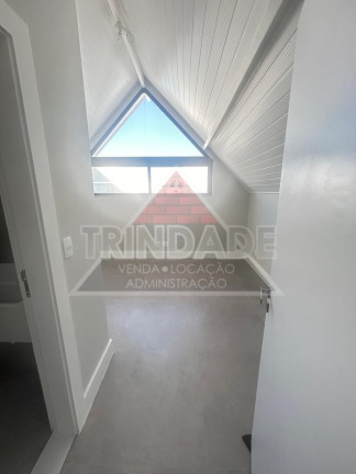 Imagem Casa com 5 Quartos à Venda, 368 m² em Barra Da Tijuca - Rio De Janeiro Imagem Casa com 5 Quartos à Venda, 368 m² em Barra Da Tijuca - Rio De Janeiro