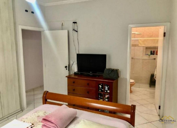 Imagem Casa com 2 Quartos à Venda, 199 m² em Vila Maringá - Jundiaí Imagem Casa com 2 Quartos à Venda, 199 m² em Vila Maringá - Jundiaí