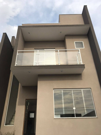 Imagem Casa com 3 Quartos à Venda, 150 m² em Laranjeiras - Caieiras Imagem Casa com 3 Quartos à Venda, 150 m² em Laranjeiras - Caieiras