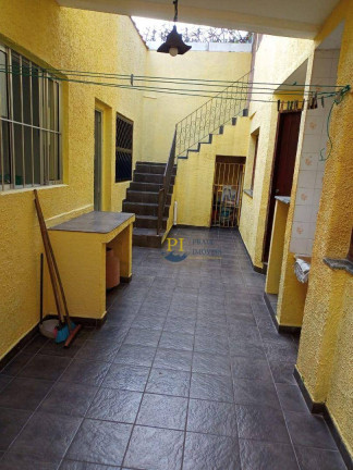 Imagem Casa com 2 Quartos à Venda, 210 m² em Vila Guilhermina - Praia Grande Imagem Casa com 2 Quartos à Venda, 210 m² em Vila Guilhermina - Praia Grande