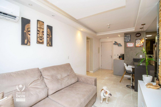 Imagem Apartamento com 2 Quartos à Venda, 67 m² em Guaíra - Curitiba