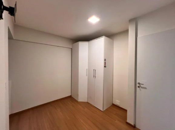 Imagem Imóvel com 3 Quartos à Venda, 70 m² em Jardim Parque Morumbi - São Paulo Imagem Imóvel com 3 Quartos à Venda, 70 m² em Jardim Parque Morumbi - São Paulo