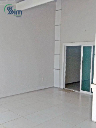Imagem Casa com 3 Quartos à Venda, 175 m² em Sapiranga - Fortaleza