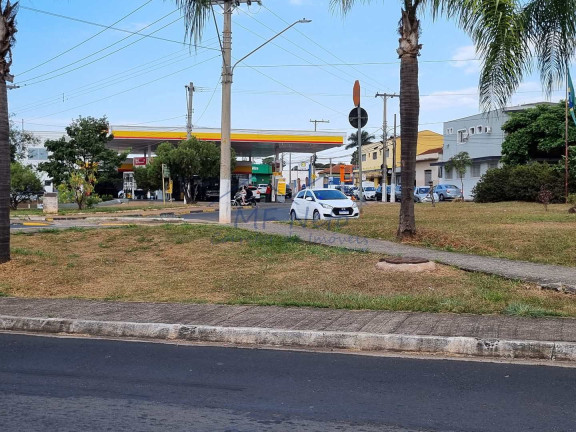 Imagem Casa com 3 Quartos à Venda, 575 m² em Centro - Pirassununga
