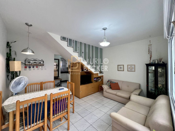 Casa de Condomínio com 2 Quartos à Venda, 67 m² em Jardim Califórnia - Jacareí