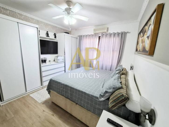 Imagem Casa com 4 Quartos à Venda, 351 m² em Itaguaçu - Florianópolis Imagem Casa com 4 Quartos à Venda, 351 m² em Itaguaçu - Florianópolis