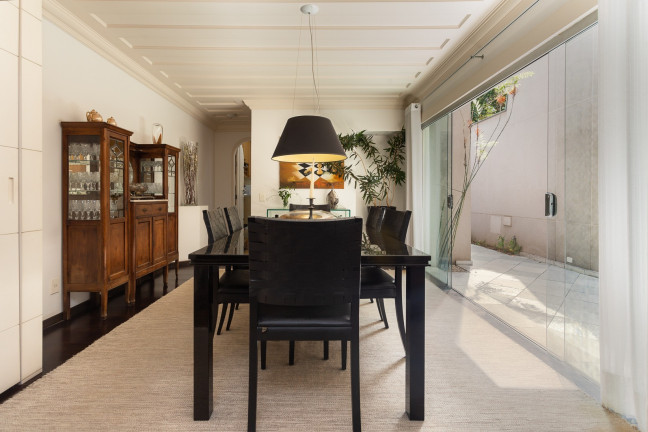 Imagem Casa com 3 Quartos à Venda, 260 m² em Jardim Paulistano - São Paulo Imagem Casa com 3 Quartos à Venda, 260 m² em Jardim Paulistano - São Paulo