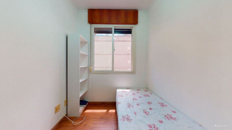 Imagem Imóvel com 2 Quartos à Venda, 65 m² em Cidade Baixa - Porto Alegre Imagem Imóvel com 2 Quartos à Venda, 65 m² em Cidade Baixa - Porto Alegre