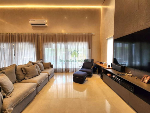Imagem Casa com 3 Quartos à Venda, 304 m² em Granja Viana - Carapicuíba