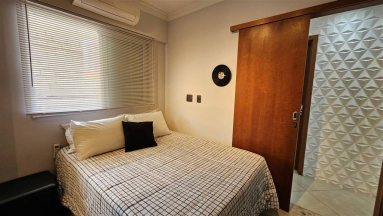 Imagem Apartamento com 3 Quartos à Venda, 134 m² em Guilhermina - Praia Grande Imagem Apartamento com 3 Quartos à Venda, 134 m² em Guilhermina - Praia Grande