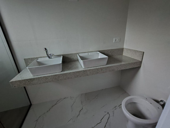 Imagem Casa com 4 Quartos à Venda, 150 m² em Cachoeira - Curitiba