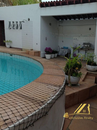 Imagem Casa com 7 Quartos à Venda, 910 m² em Caminho Das árvores - Salvador Imagem Casa com 7 Quartos à Venda, 910 m² em Caminho Das árvores - Salvador