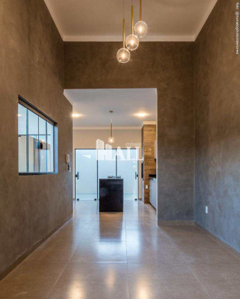 Casa com 2 Quartos à Venda, 108 m² em Centro - Bady Bassitt