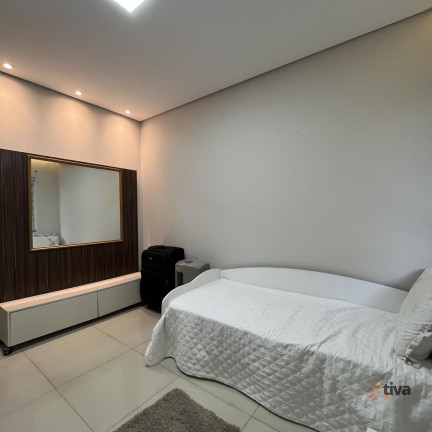 Imagem Casa com 3 Quartos à Venda, 123 m²