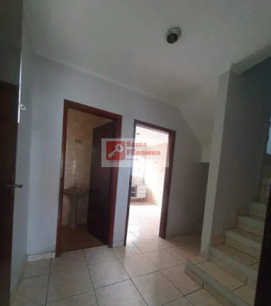 Imagem Sobrado com 3 Quartos para Alugar, 131 m² em Parque Novo Oratório - Santo André Imagem Sobrado com 3 Quartos para Alugar, 131 m² em Parque Novo Oratório - Santo André
