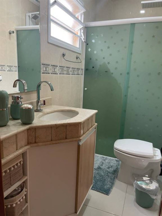 Imagem Sobrado com 4 Quartos à Venda, 200 m² em Guilhermina - Praia Grande Imagem Sobrado com 4 Quartos à Venda, 200 m² em Guilhermina - Praia Grande