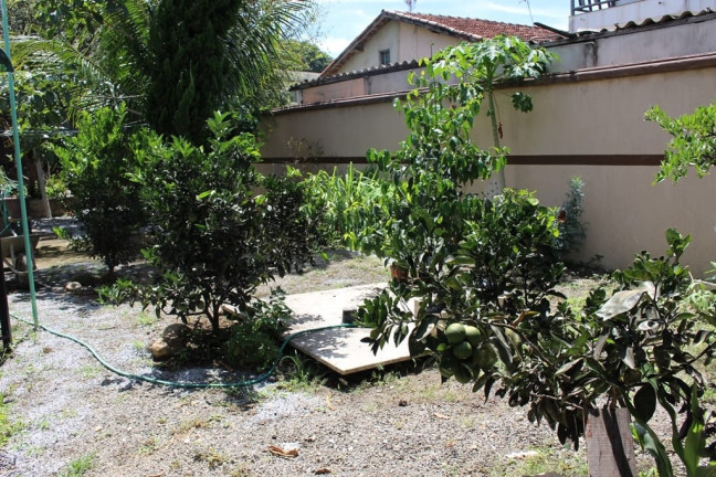Imagem Casa com 6 Quartos à Venda, 400 m² em Santana - Pindamonhangaba