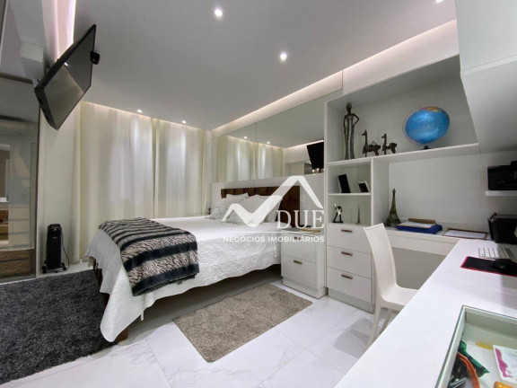 Imagem Apartamento com 2 Quartos à Venda, 150 m² em Marapé - Santos