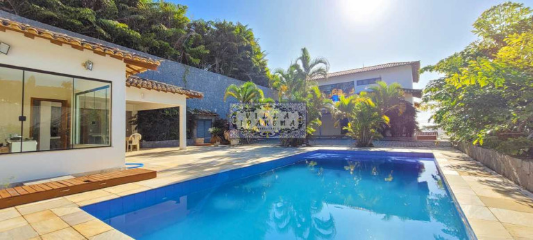 Imóvel com 5 Quartos à Venda, 650 m² em João Fernandes - Armação Dos Búzios