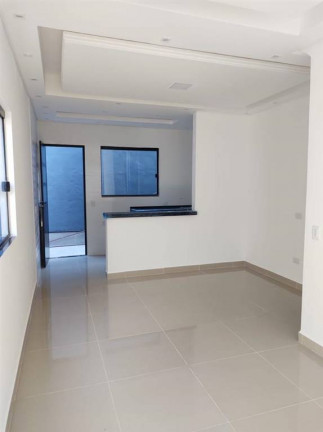 Imagem Casa com 2 Quartos à Venda, 45 m² em Maracanã - Praia Grande Imagem Casa com 2 Quartos à Venda, 45 m² em Maracanã - Praia Grande