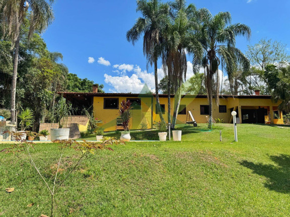 Imagem Chácara com 6 Quartos à Venda, 22.000 m² em Santa Luzia - Nazaré Paulista Imagem Chácara com 6 Quartos à Venda, 22.000 m² em Santa Luzia - Nazaré Paulista